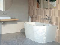 Acrylic bathtub, back-to-wall/freestanding - 160 cm - KDS_016W - Zdjęcie produktowe